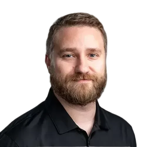 Paul-G_Web-transformed An IT expert with a beard.